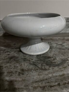 McCoy Floraline USA #430 White with Light Blue Glaze Pedestal Compote